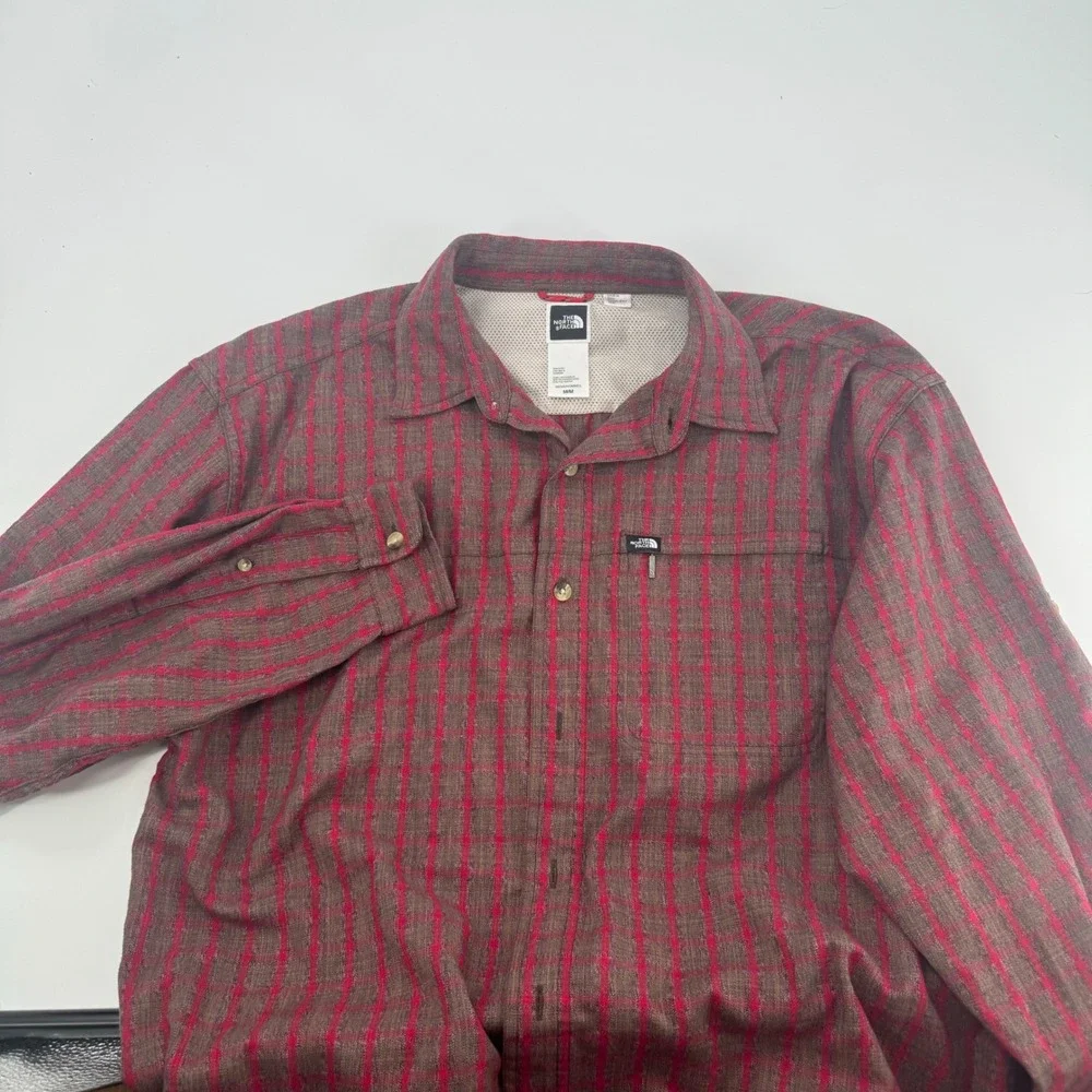 The North Face Mens Plaid‎ Button Up Shirt Medium M Brown Red Casual Outdoors